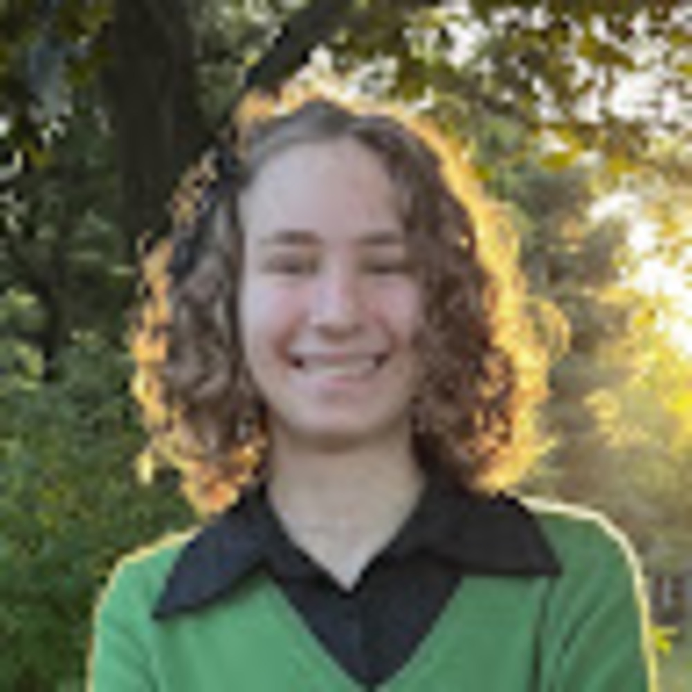Meet your Posher, Lily